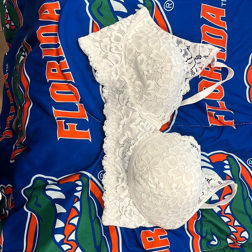 White lace bralette
